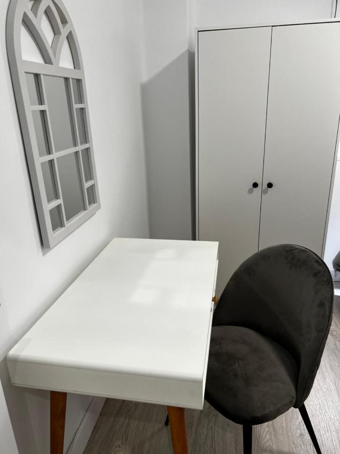 Apartamento—Centro Parking Gratis Grupos Málaga Exteriör bild